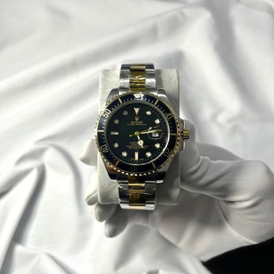 Rolex Submariner or blanc