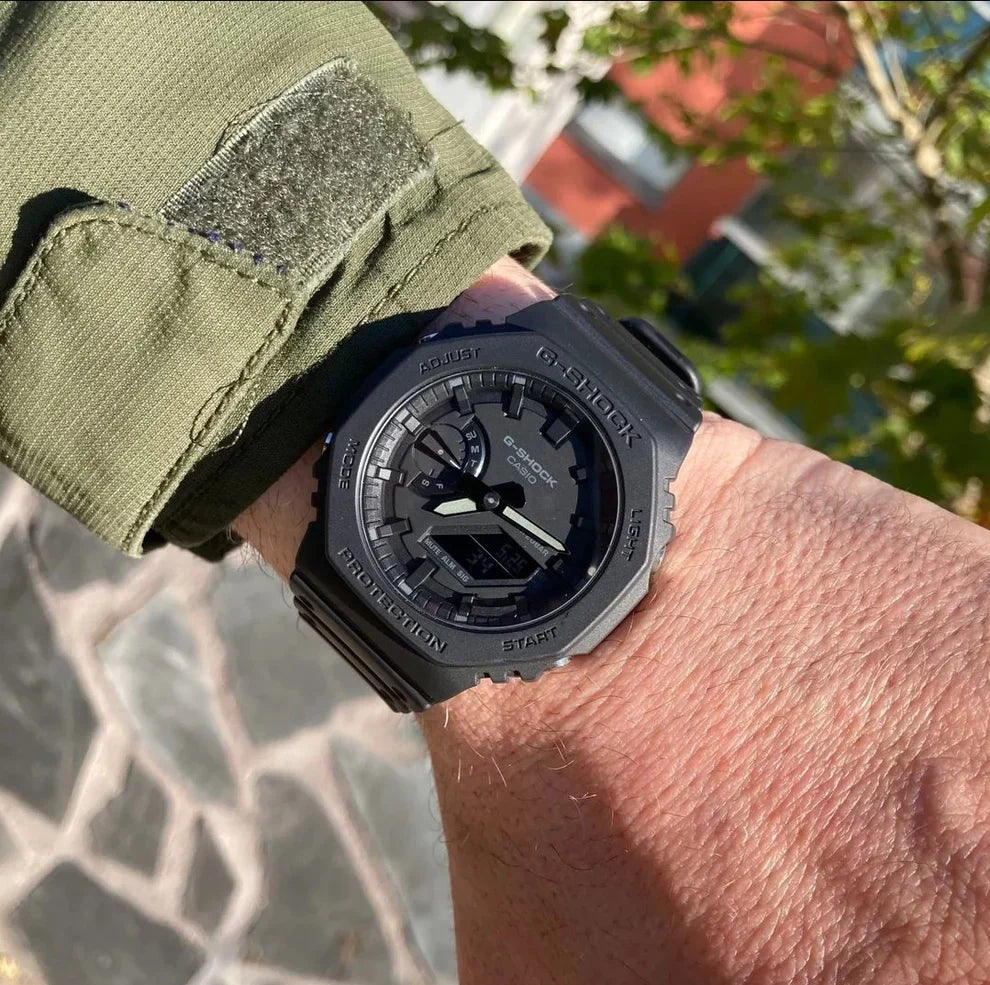 G-SHOCK DARK KNIGHT